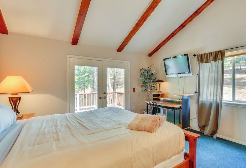 Pet Friendly California Cabin W/ Beach Access