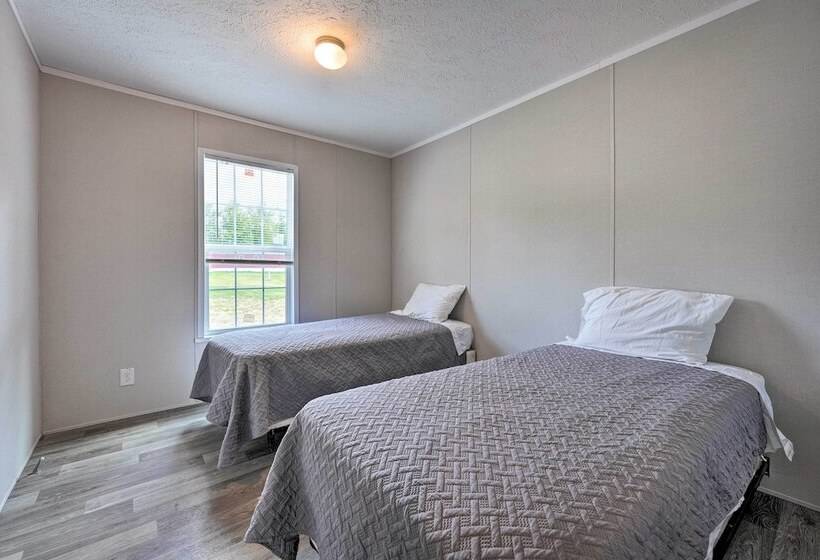 Cassopolis Escape, Near Stevens Memorial Park