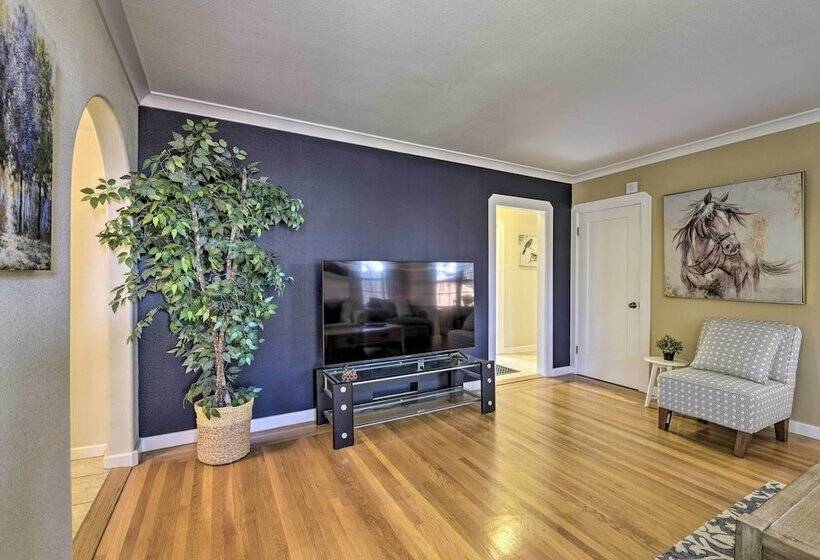 Charming Antioch Home W/ Private Yard + Grill