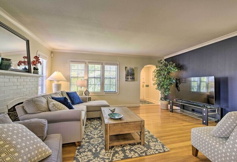 Charming Antioch Home W/ Private Yard + Grill