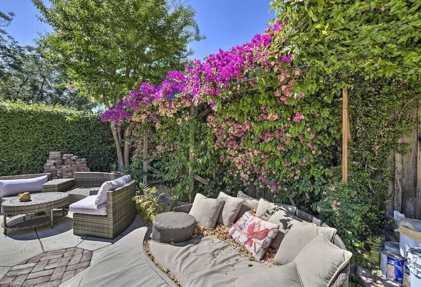 Charming Antioch Home W/ Private Yard + Grill