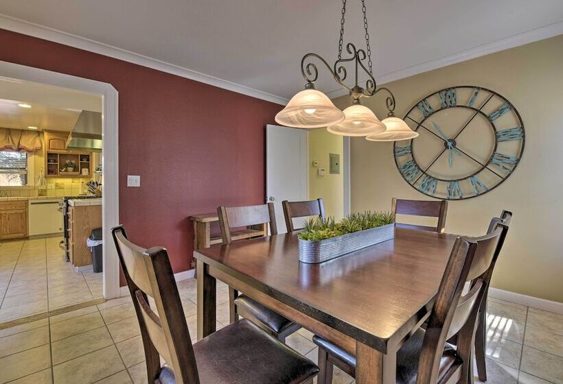 Charming Antioch Home W/ Private Yard + Grill