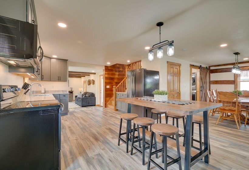 Charming Biglerville Home W/ Patio & Yard!