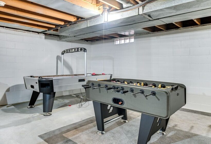 Charming Family Home ~ 4 Mi To Granite Peak!