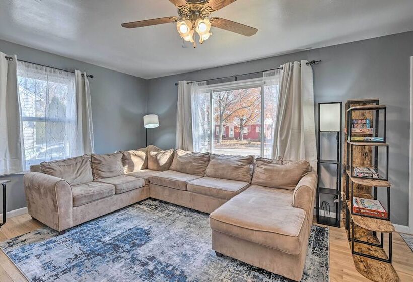 Charming Family Home ~ 4 Mi To Granite Peak!