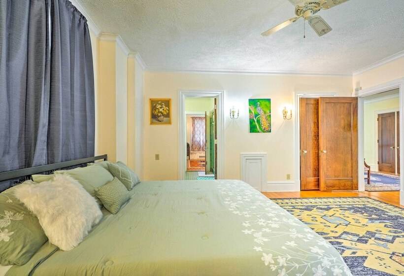 Charming Historic Home ~ 1 Mi To Dtwn Olean!