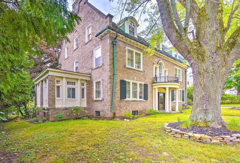 Charming Historic Home ~ 1 Mi To Dtwn Olean!
