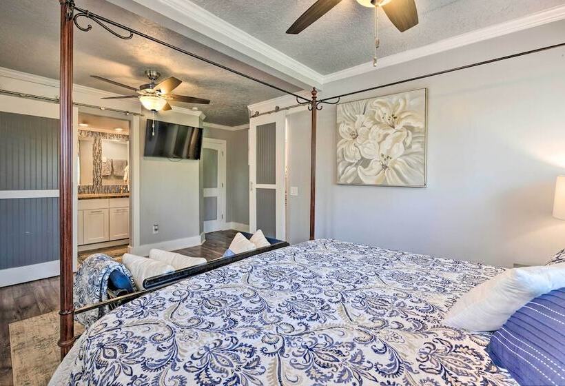 Charming Historic Ogden Home W/ Private Backyard!