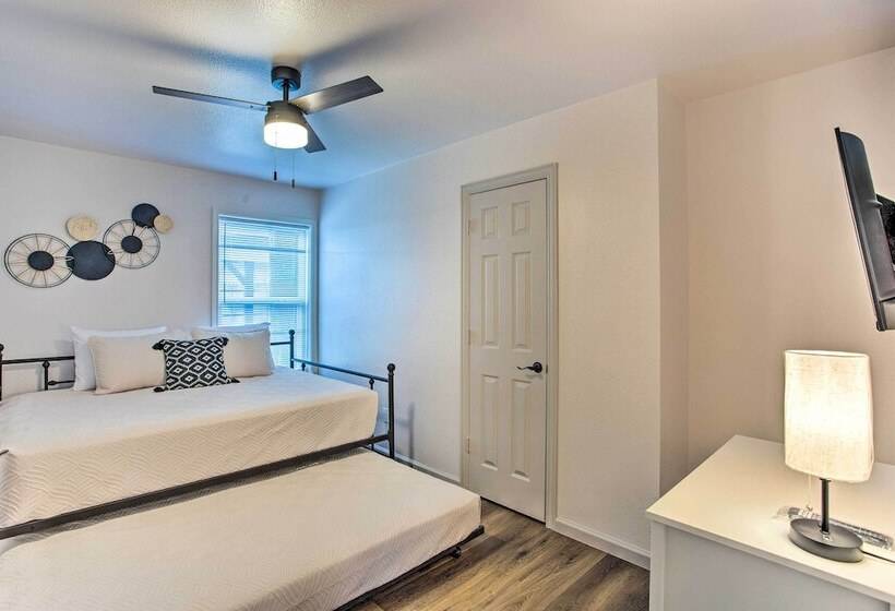 Charming Mckinney Home, Close To Downtown!