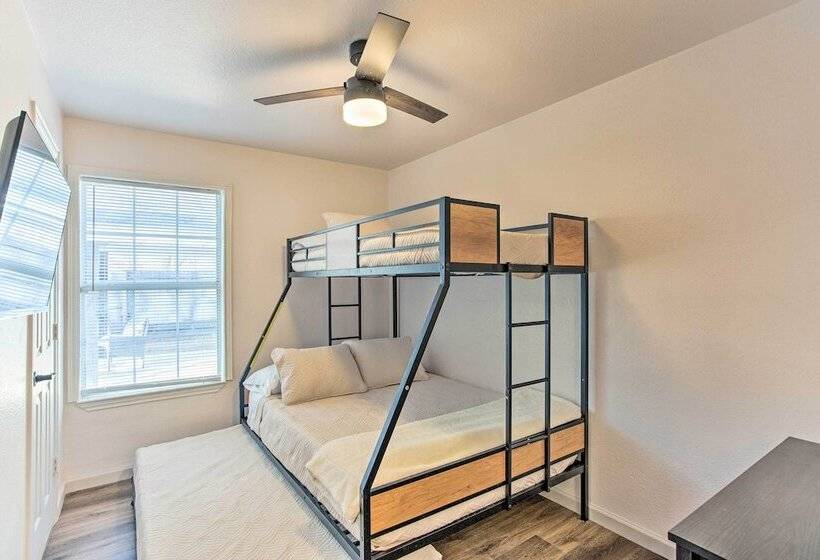 Charming Mckinney Home, Close To Downtown!