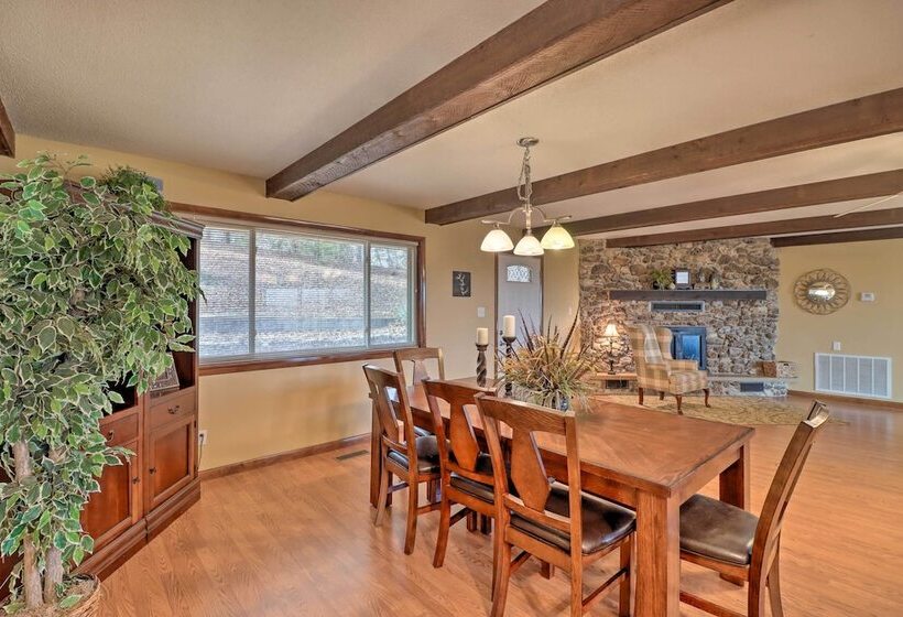 Charming Mountain Home Retreat W/ Lake Views!