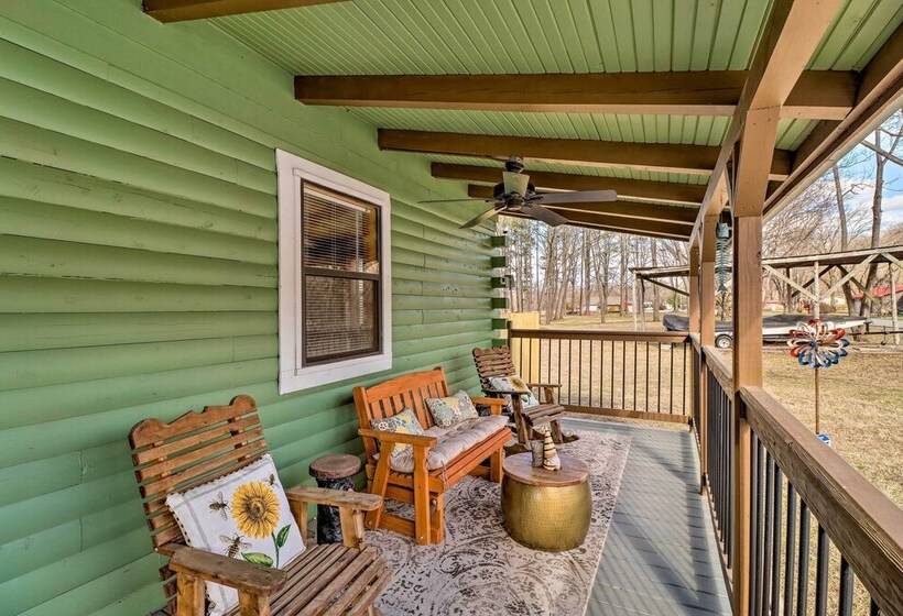 Charming Mountain View Cabin ~ 8 Mi To Dtwn!