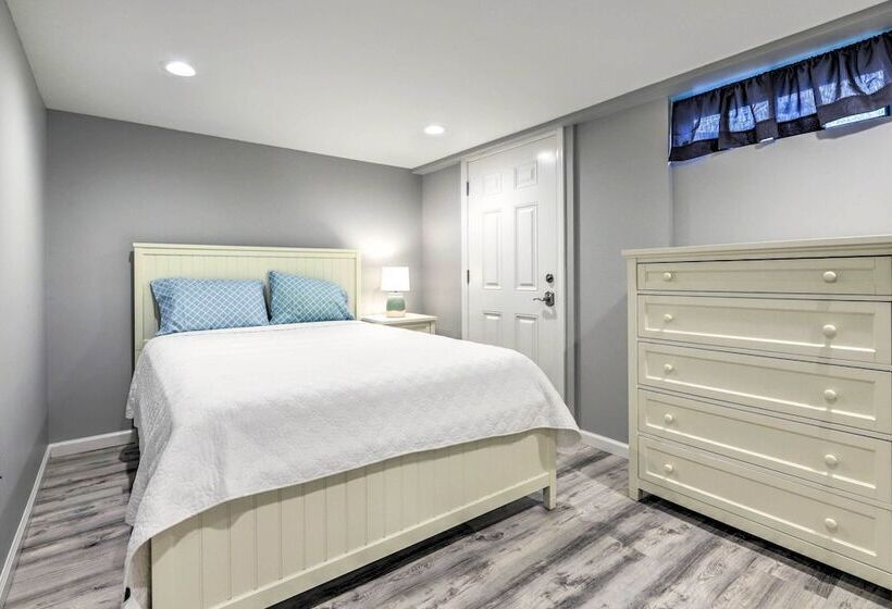 Charming Old Saybrook Cottage < 1 Mi To Beach