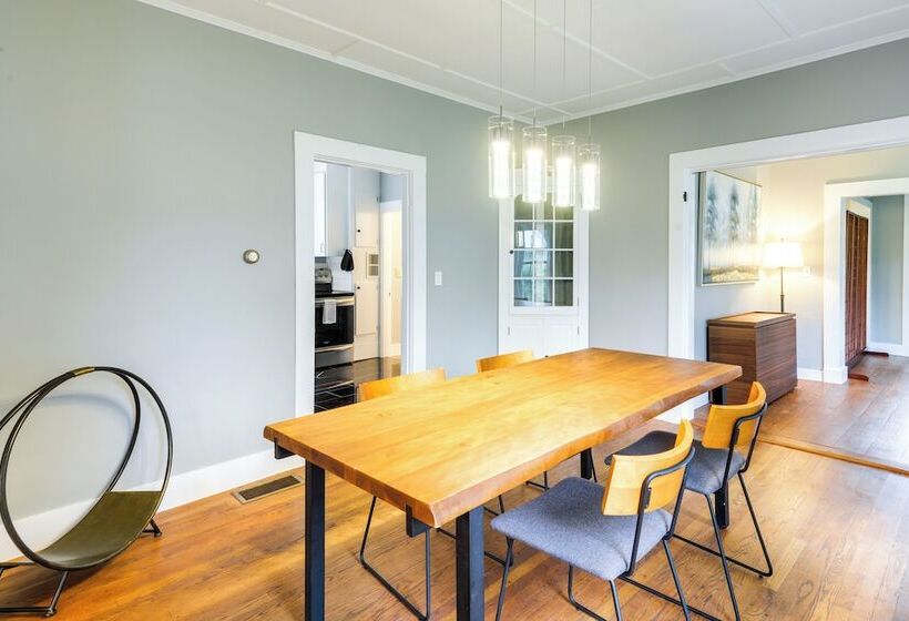 Chester Home ~ 12 Mi To Magic Mountain Ski Area