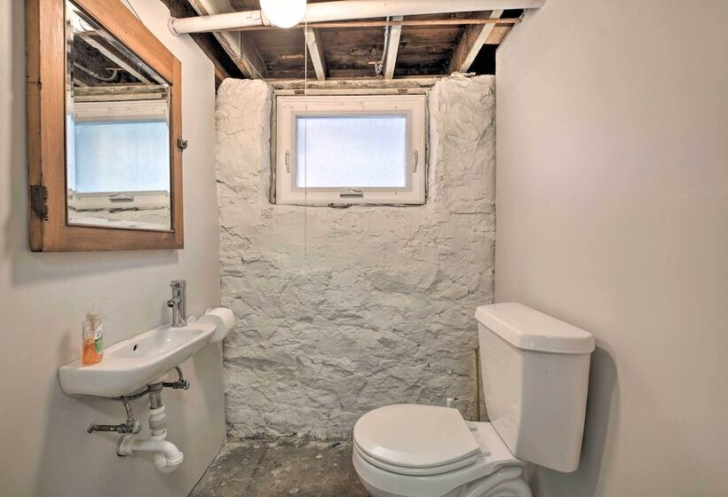 Classic Oak Park Home, 11 Mi To Downtown Chicago!