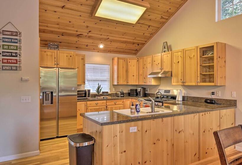 Cold Springs Mountain Cabin: Hot Tub & Generator