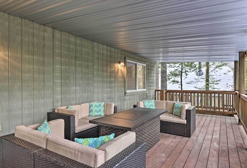 Cold Springs Mountain Cabin: Hot Tub & Generator