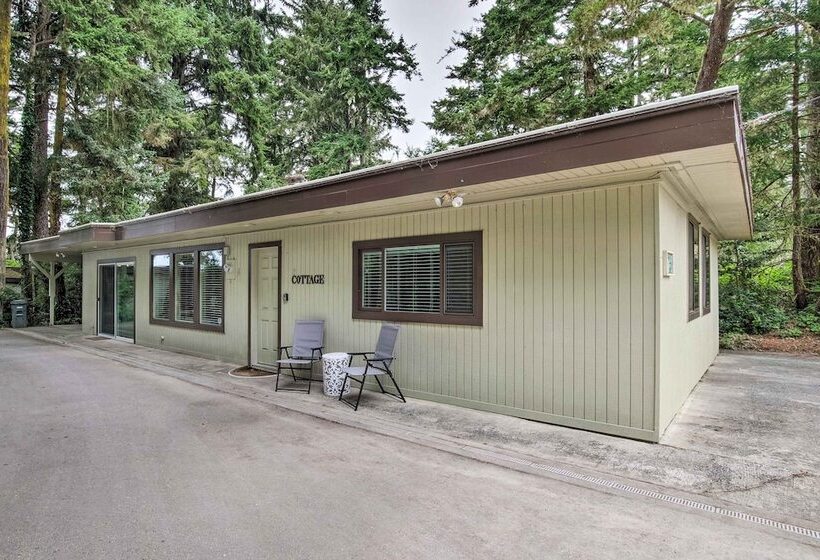 Coos Bay Retreat < 2 Mi To Marina & Casino!