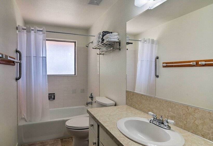 Cottage Near Bryce Canyon & Zion National Parks!