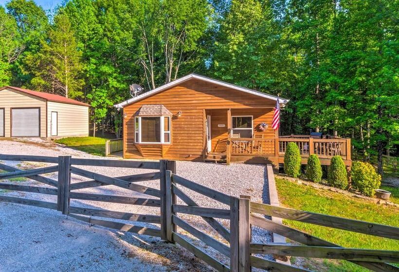 Country Cottage < 3 Mi To Dale Hollow Lake!