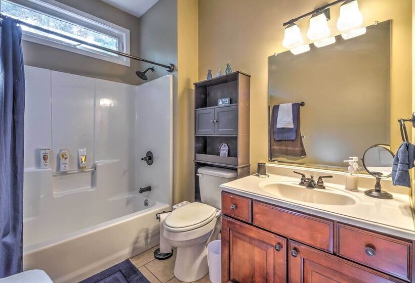 Country Cottage < 3 Mi To Dale Hollow Lake!