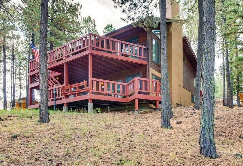 Cozy Angel Fire Escape W/ Golf Course Views!