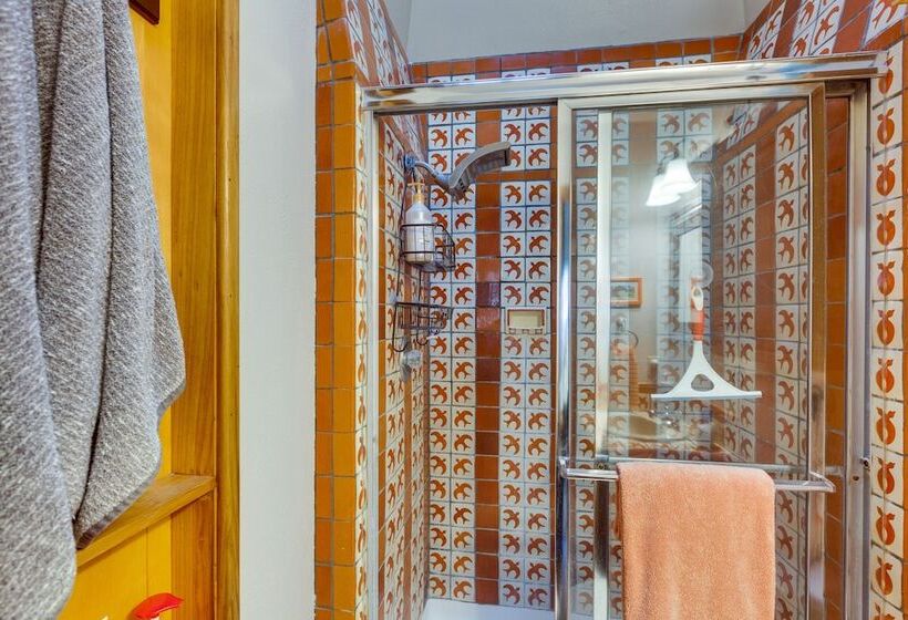 Cozy Angel Fire Escape W/ Golf Course Views!