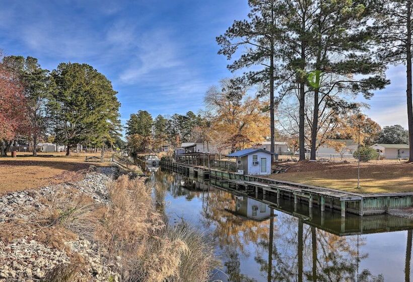 Cozy Cottage W/ Shared Dock On Dawson Creek