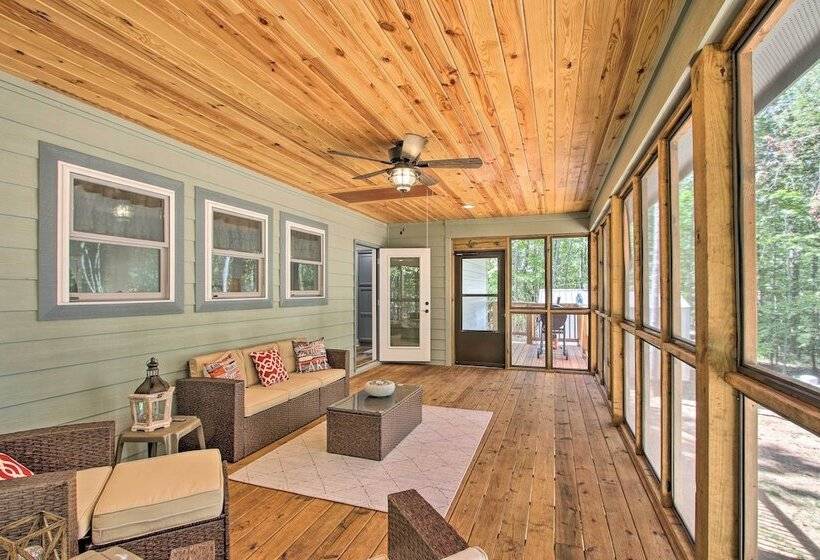 2 Mi To Golf Course + Fire Pit: Cozy Counce Cabin!