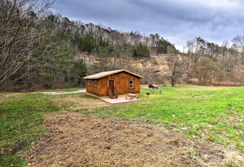 Cozy Creekside Cabin ~ 24 Mi To Red River!