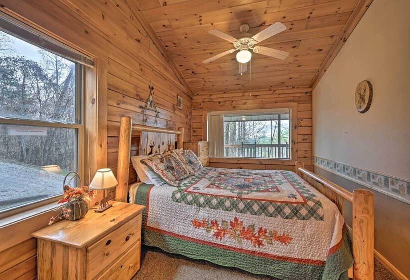 Cozy Deer Glen  Cabin W/ Private Hot Tub & Porch!