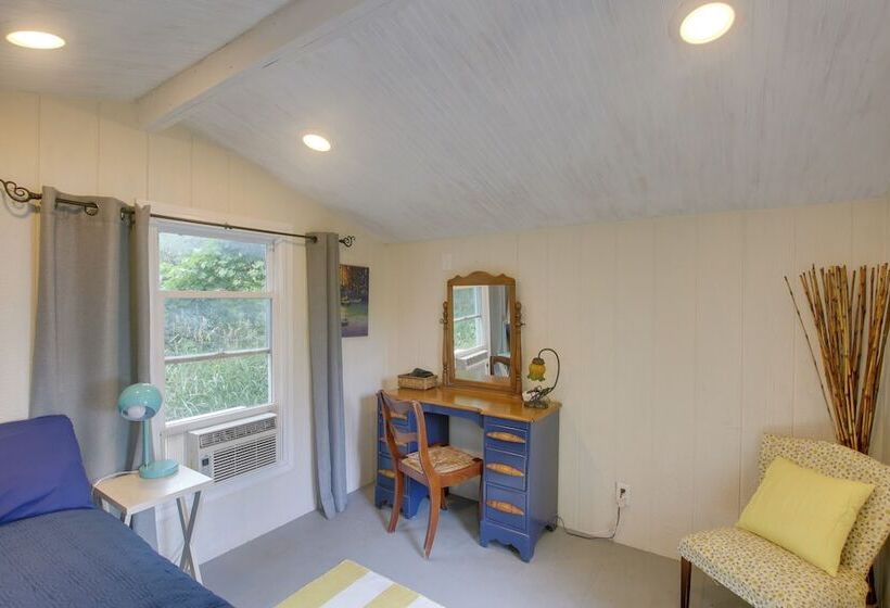 Cozy Fremont Cottage On Lake Poygan + Fishing Dock