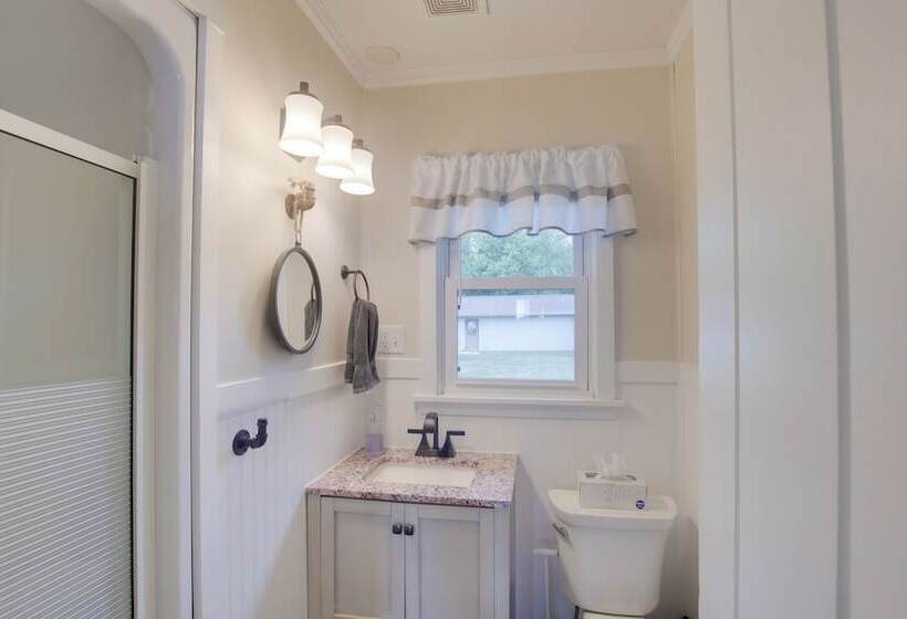 Cozy Fremont Cottage On Lake Poygan + Fishing Dock