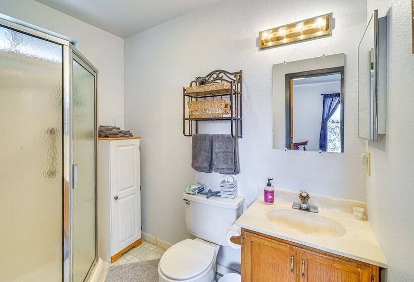 Cozy Kerrville Guest Cottage Near Guadalupe River!