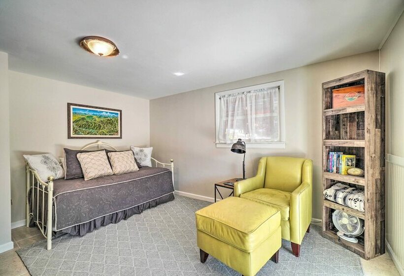 Cozy Lake Santeetlah Cottage With Dock & 3 Kayaks!