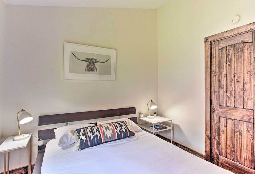 Tool Waterfront Home W/ Hot Tub & Fire Pit!