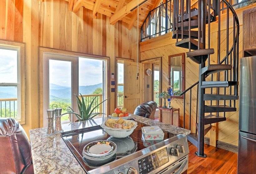 Deck + Mtn Views: Hot Springs Hideaway On 13 Acres