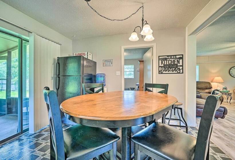 Cozy Murfreesboro Home Near Local Attractions!