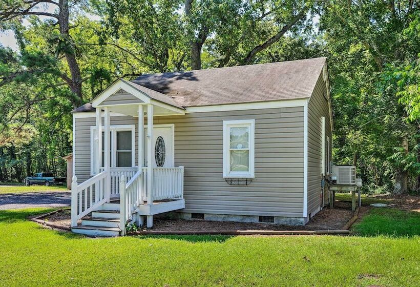 Cozy Pantego Cottage ~ 5 Miles To Belhaven!