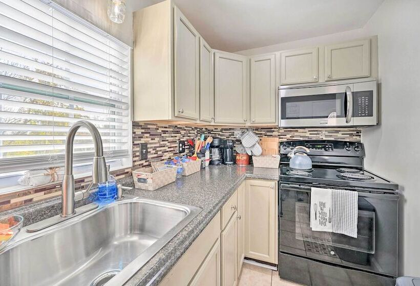 Cozy Winston Salem Home < 2 Mi To Downtown!