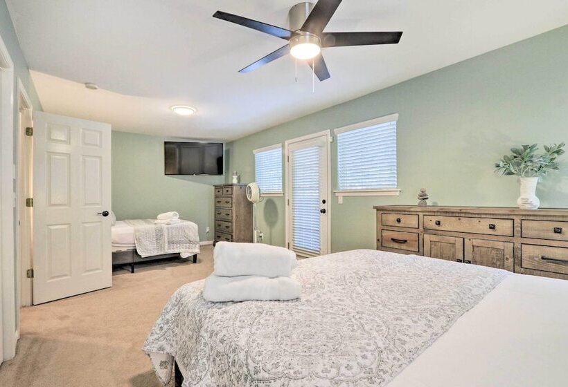 Crystal Bay Home W/ Fireplace Near Ski Resorts