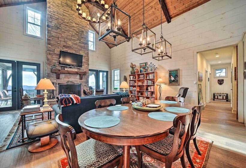 Cullowhee Craftsman Home W/ Mtn Views On 22 Acres