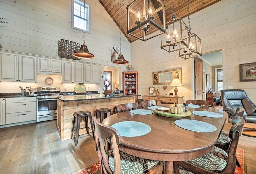 Cullowhee Craftsman Home W/ Mtn Views On 22 Acres