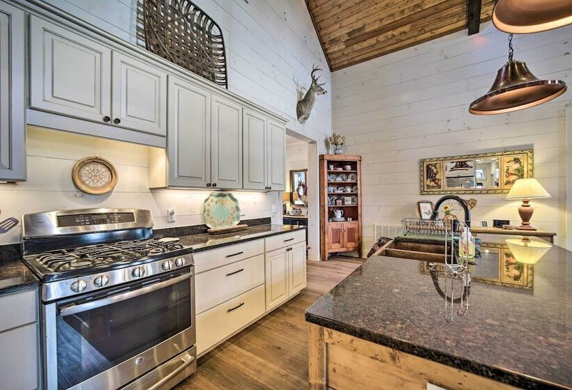 Cullowhee Craftsman Home W/ Mtn Views On 22 Acres