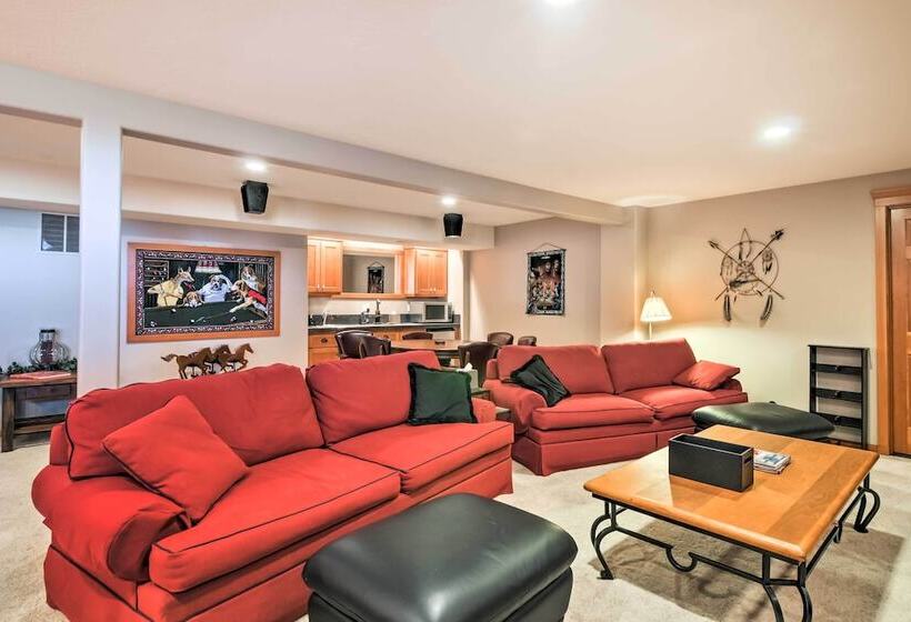 Custom Home W/ Decks In Boulder! Gateway To Parks!