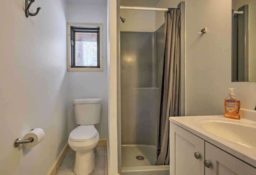 Deerskin Lodge  W/ Boat Dock & Fire Pit!