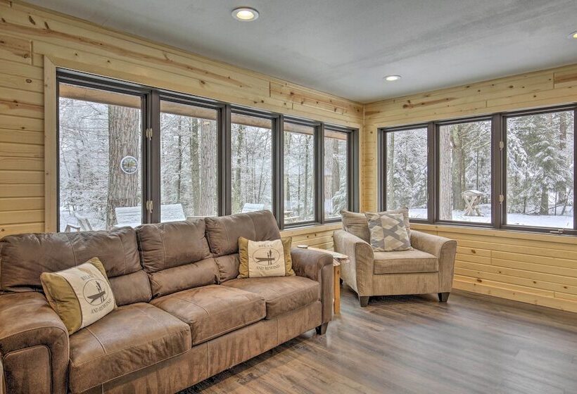 Deerskin Lodge  W/ Boat Dock & Fire Pit!