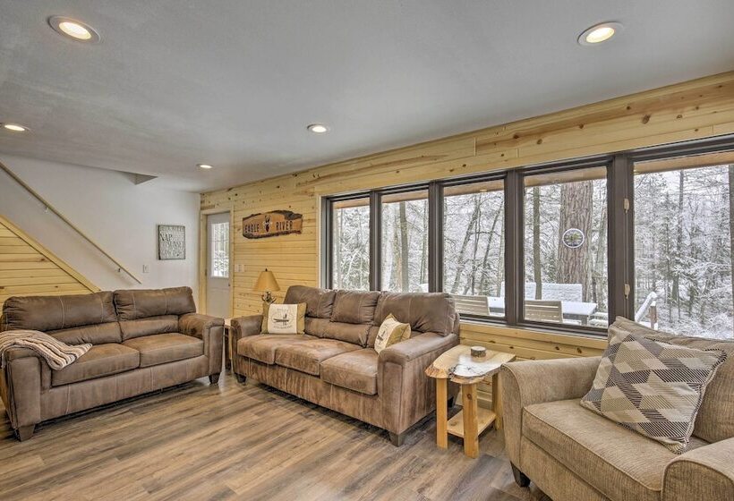 Deerskin Lodge  W/ Boat Dock & Fire Pit!