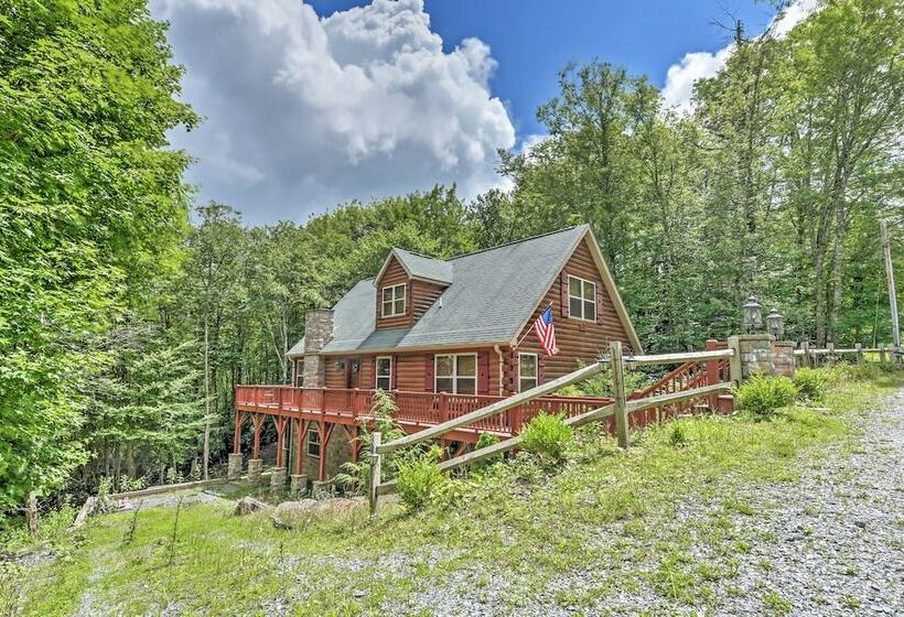 Deluxe Log Cabin W/ Pool Table: 1 Mi To Hike & Ski