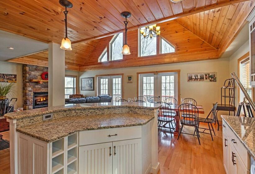 Deluxe Log Cabin W/ Pool Table: 1 Mi To Hike & Ski